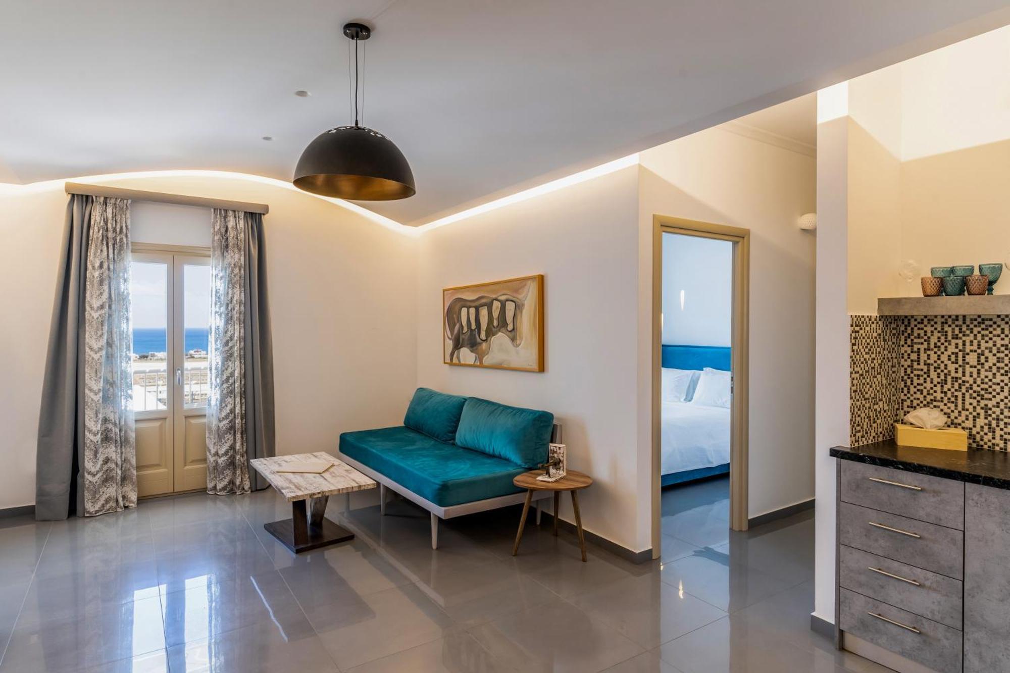 Marvarit Suites Messaria  Room photo